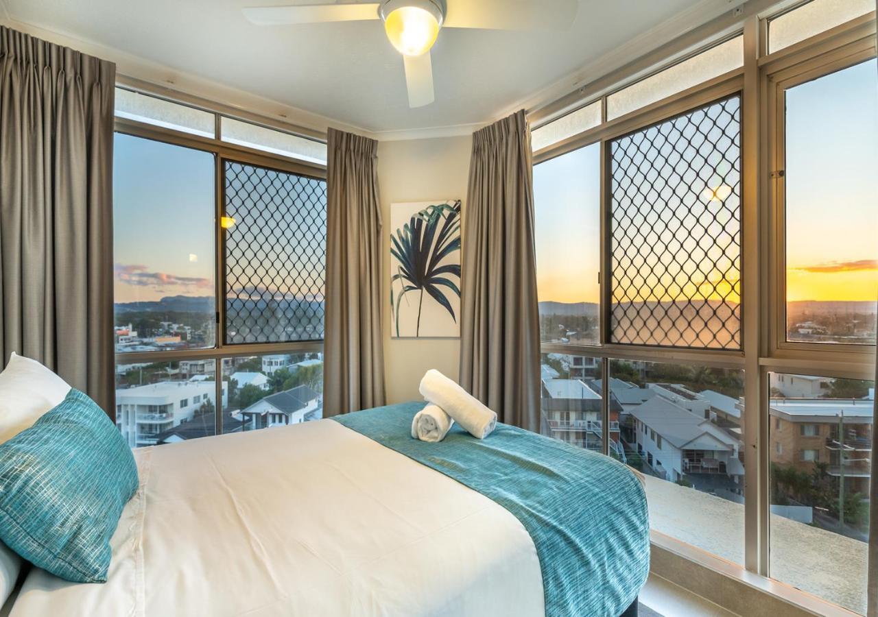 Foreshore Beachfront Apartments Gold Coast Exterior photo