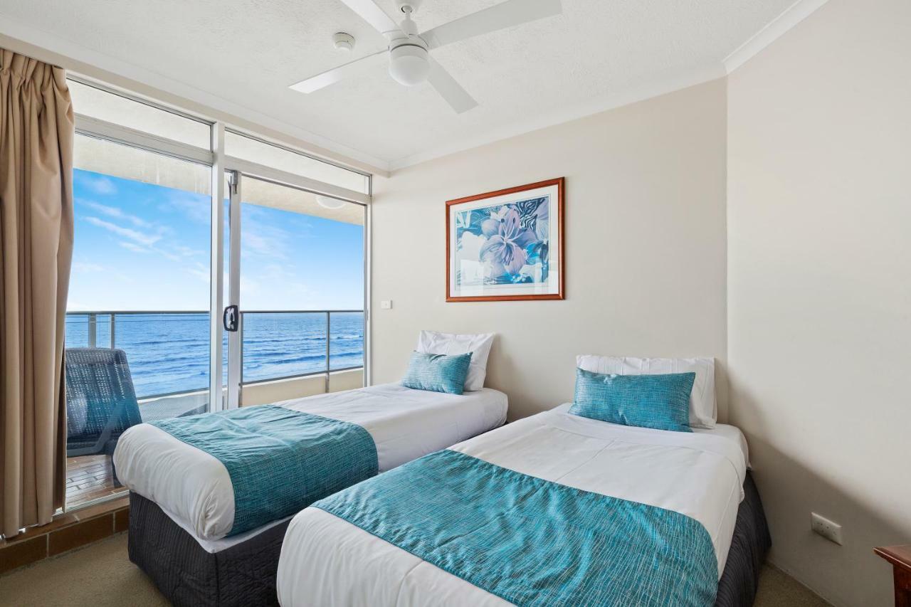Foreshore Beachfront Apartments Gold Coast Exterior photo