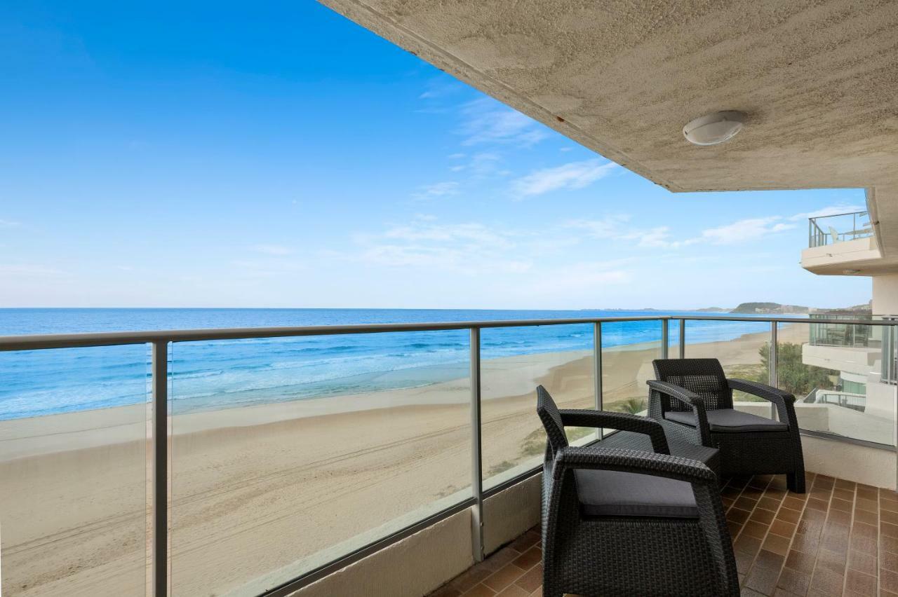 Foreshore Beachfront Apartments Gold Coast Exterior photo