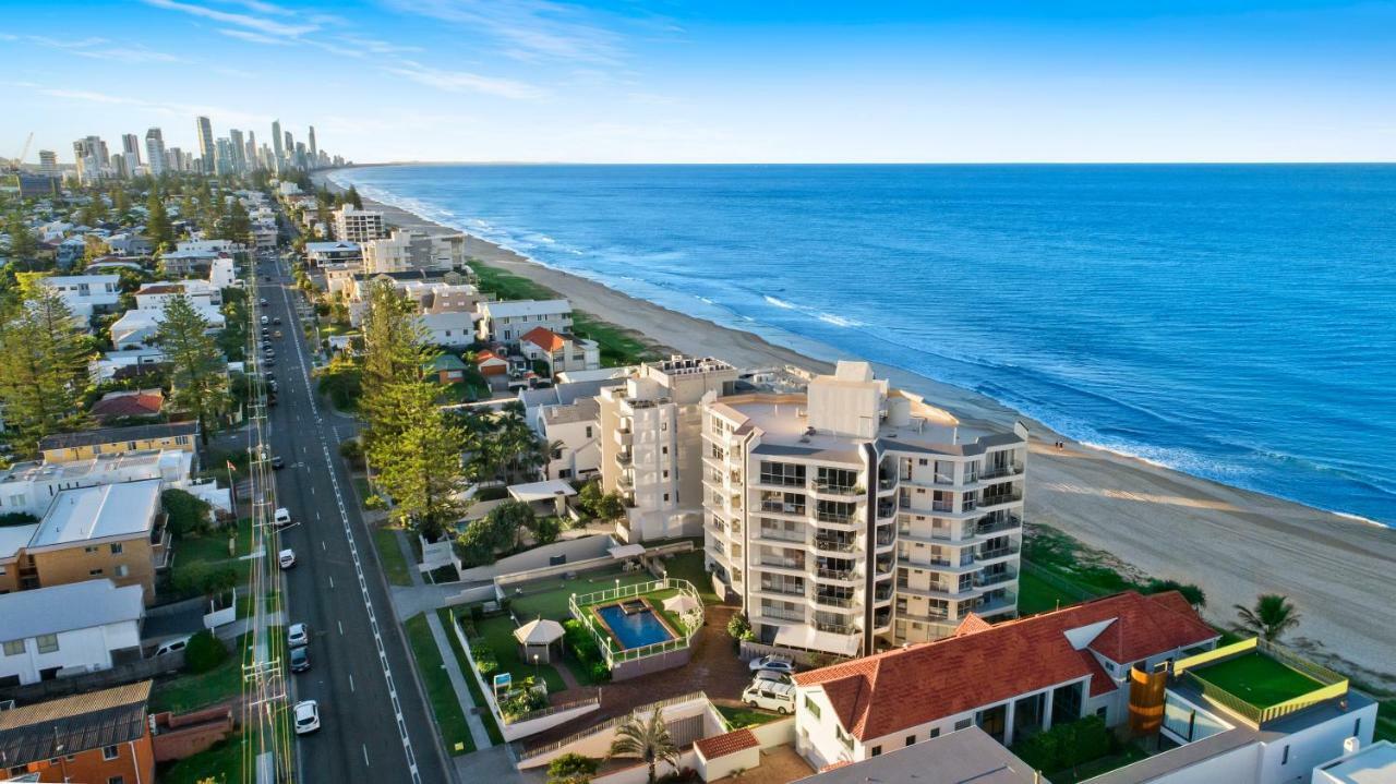 Foreshore Beachfront Apartments Gold Coast Exterior photo